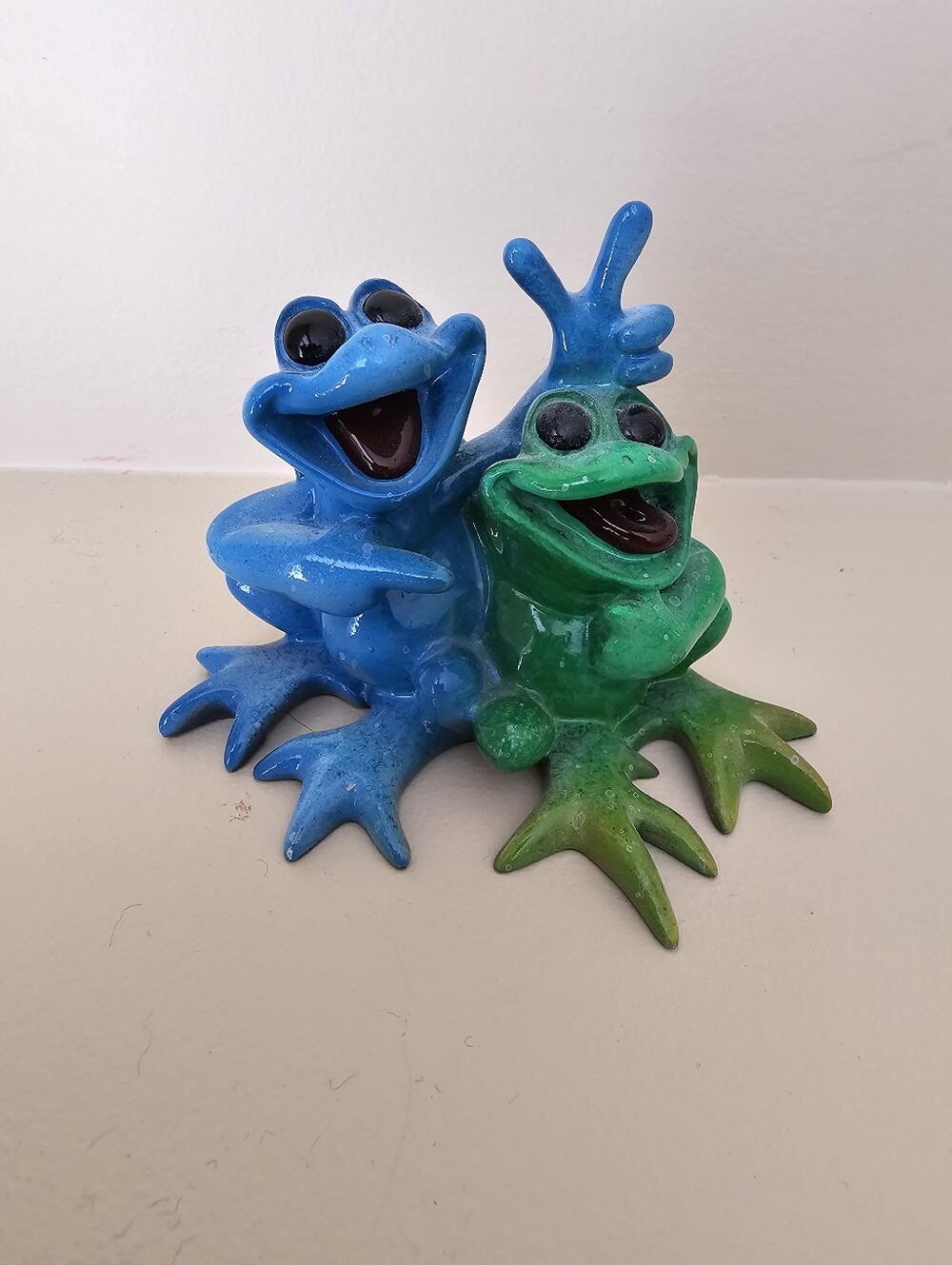 KITTY'S CRITTERS 'Buddies' Frog Figurine
